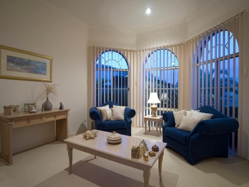 26 Parkwater Terrace, Helensvale QLD 4212