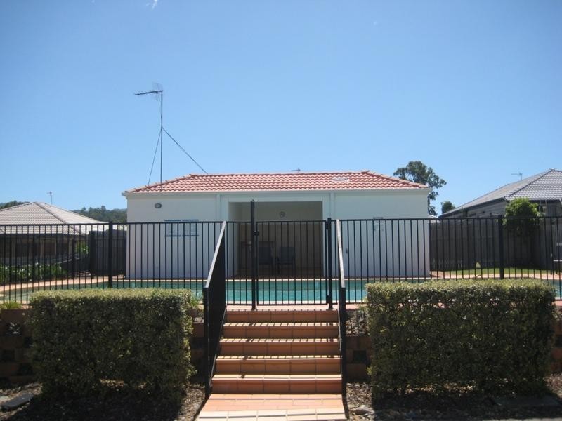 8A/15 Clydesdale Drive, Upper Coomera QLD 4209