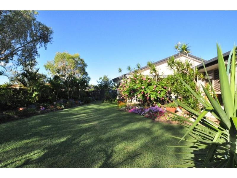 157 Monterey Keys Drive, Helensvale QLD 4212