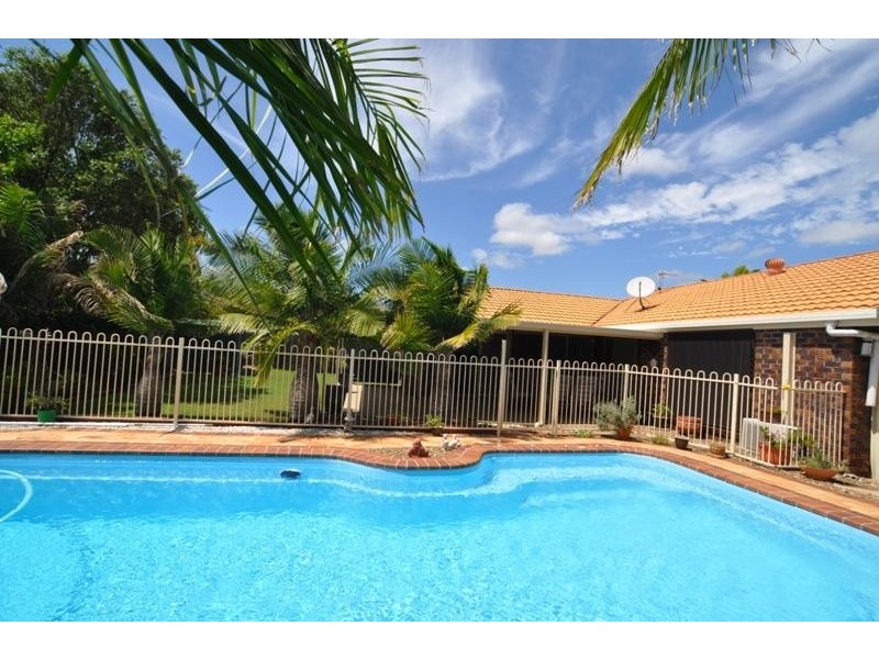 23 Westpark Court, Helensvale QLD 4212
