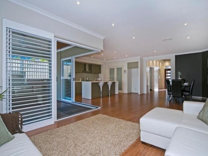 2 Cabriolet Court, Upper Coomera QLD 4209