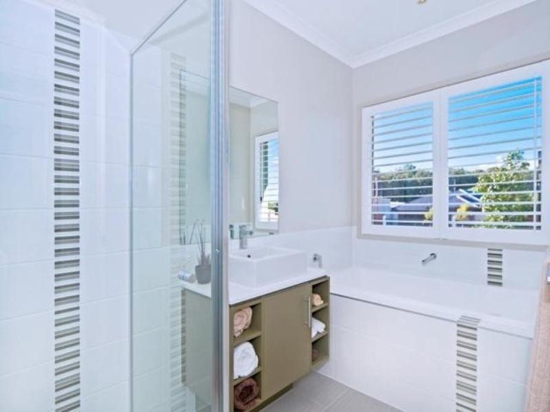 2 Cabriolet Court, Upper Coomera QLD 4209