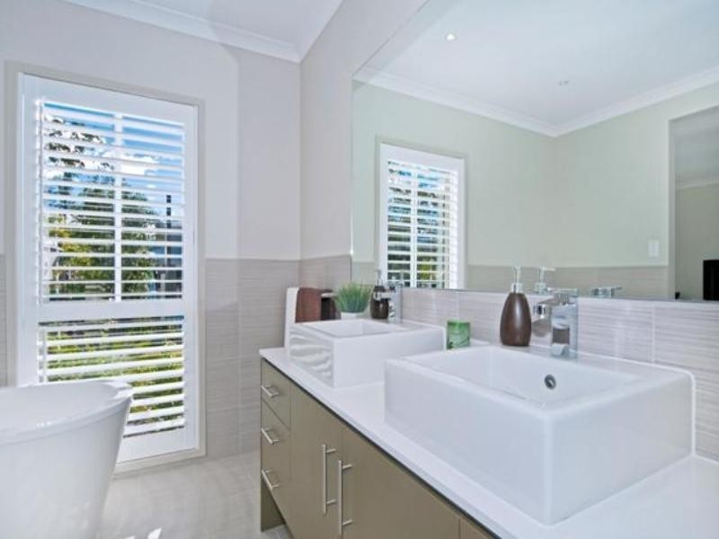 2 Cabriolet Court, Upper Coomera QLD 4209