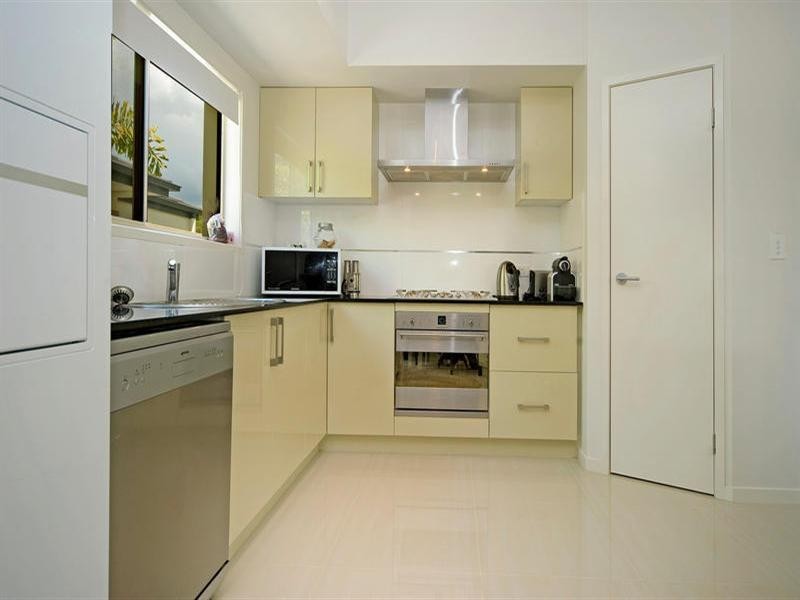 6001 The Lakes Drive, Hope Island QLD 4212