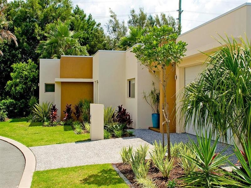 6001 The Lakes Drive, Hope Island QLD 4212