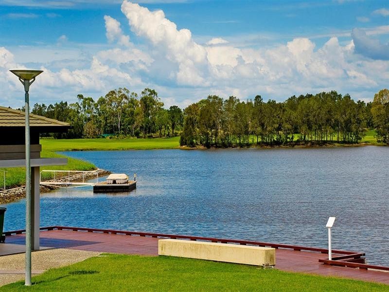 6001 The Lakes Drive, Hope Island QLD 4212