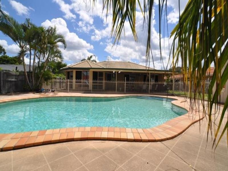 7 Arlene Park Terrace, Helensvale QLD 4212