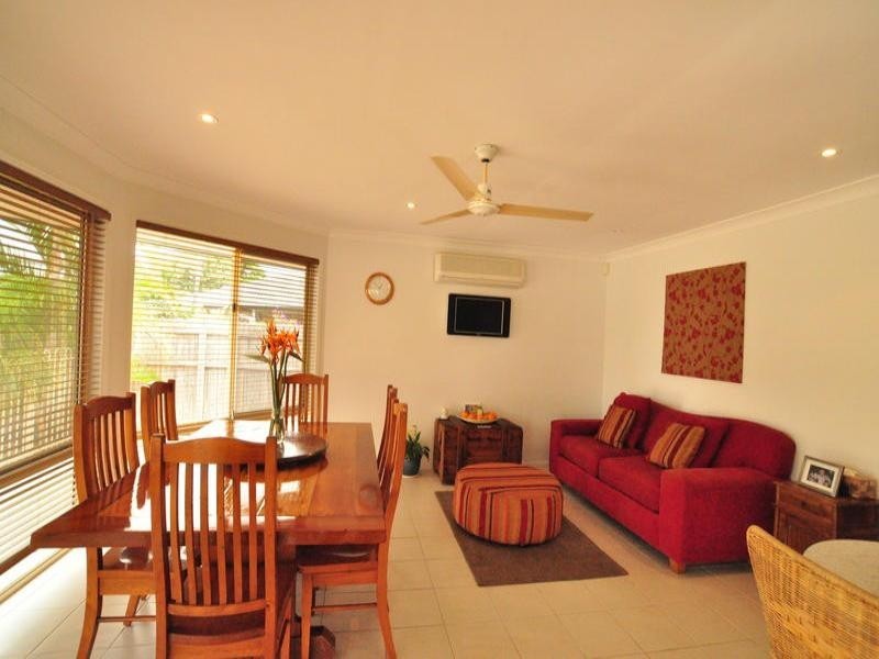 7 Arlene Park Terrace, Helensvale QLD 4212