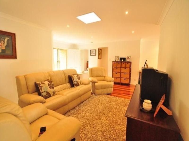 7 Arlene Park Terrace, Helensvale QLD 4212