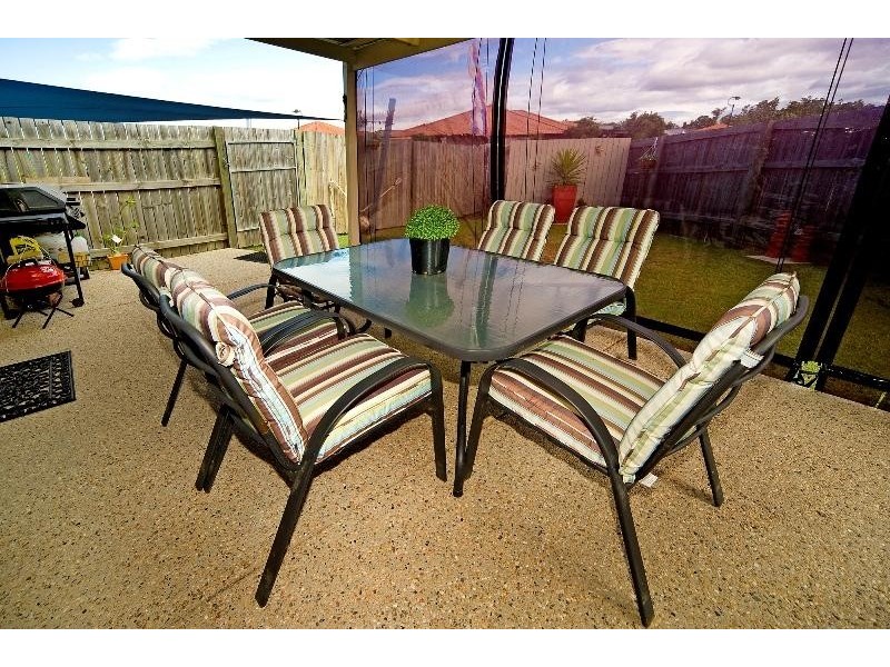 2/2 Bethany Place, Upper Coomera QLD 4209