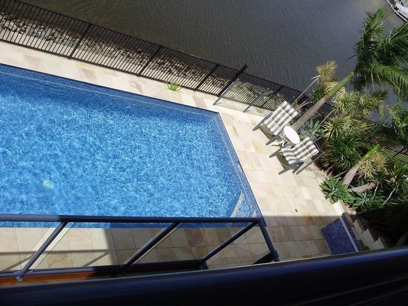 17 Ferrymans Court, Helensvale QLD 4212