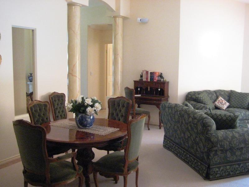 18 Parkwater Terrace, Helensvale QLD 4212