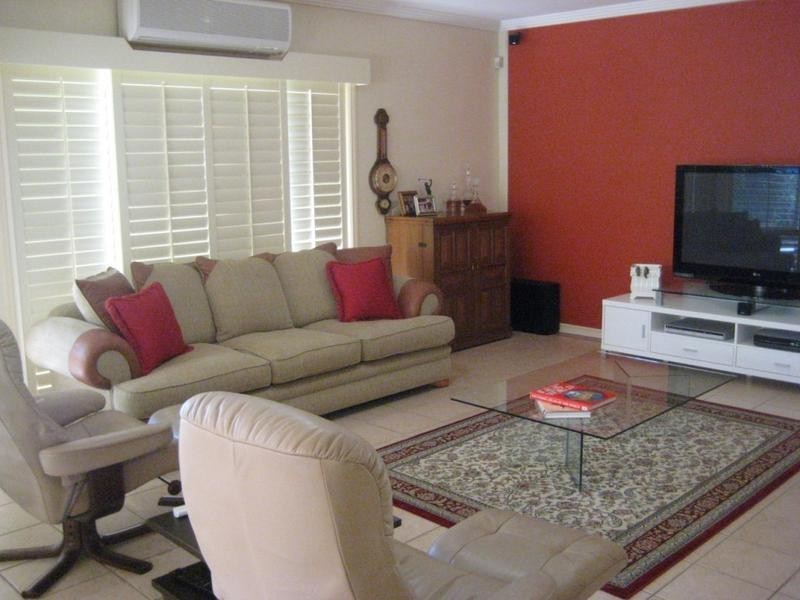 18 Parkwater Terrace, Helensvale QLD 4212