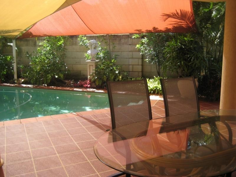 18 Parkwater Terrace, Helensvale QLD 4212