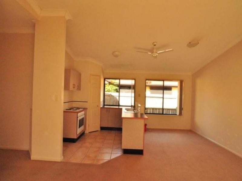 98 Serafina Drive, Helensvale QLD 4212