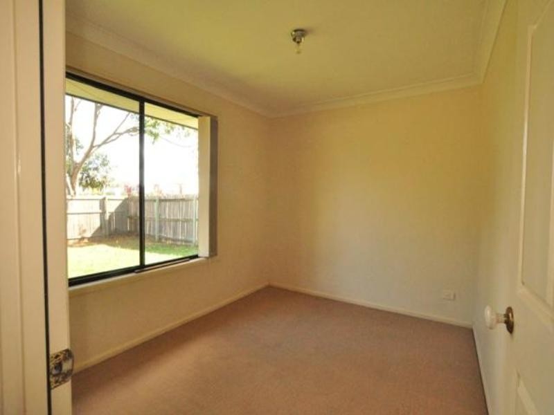 98 Serafina Drive, Helensvale QLD 4212