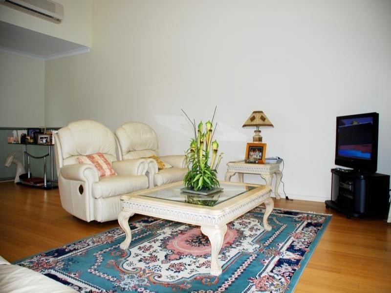 2/19 Waratah Avenue, Biggera Waters QLD 4216