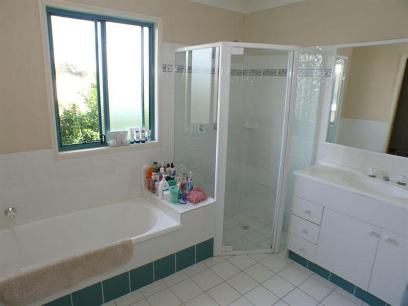 2/50 Beattie Road, Coomera QLD 4209