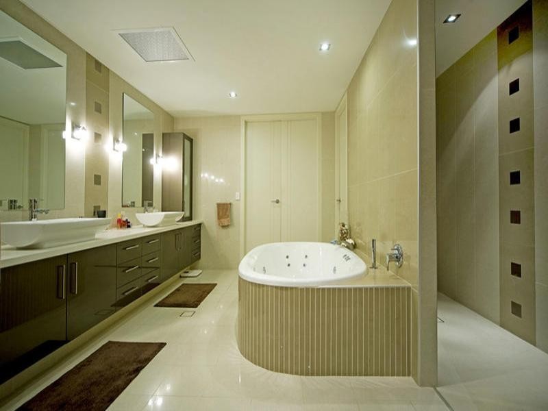 2342 Cressbrook Drive, Hope Island QLD 4212