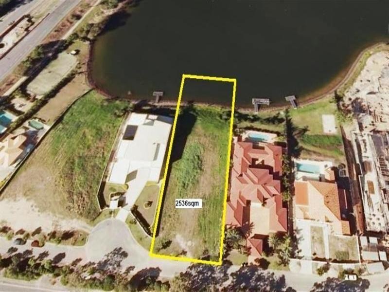 10 Ben Lexcen Place, Robina QLD 4226