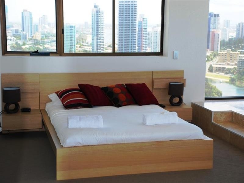 2300 198 Ferny Avenue, Surfers Paradise QLD 4217