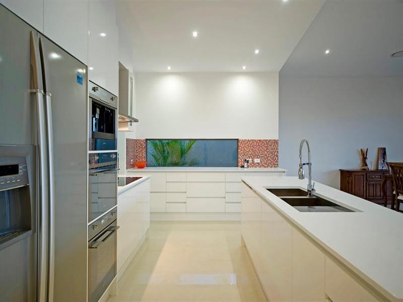 2231 Glengallon Way, Hope Island QLD 4212