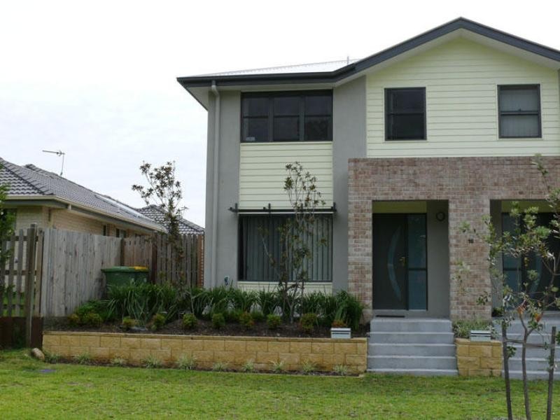 1/16 Seashell Avenue, Coomera QLD 4209