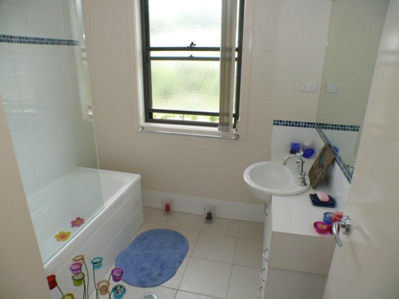 1/16 Seashell Avenue, Coomera QLD 4209