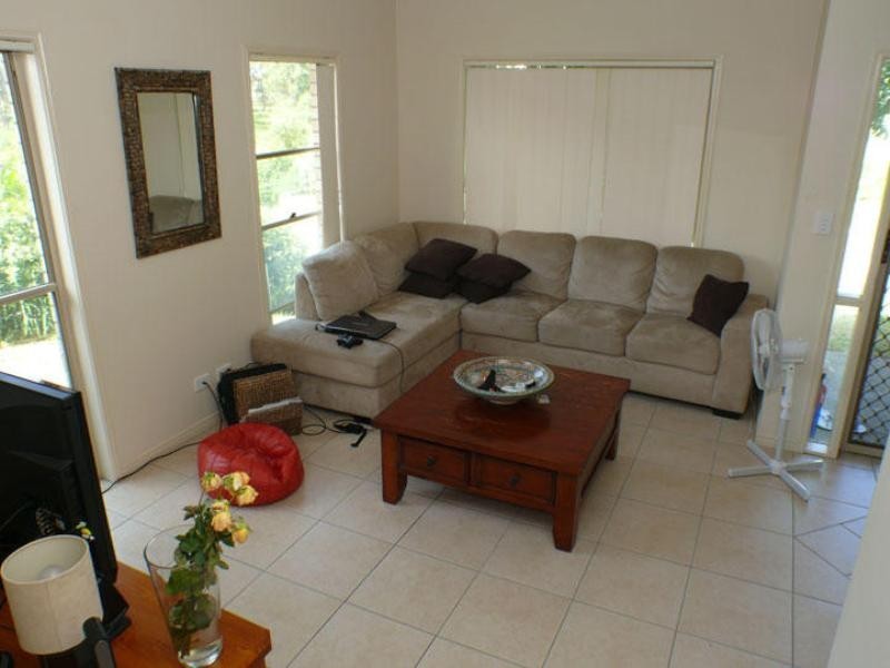 1/5 Prewett Street, Upper Coomera QLD 4209