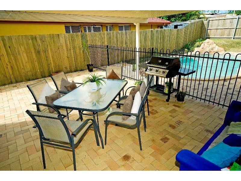 20 Gooding Drive, Coombabah QLD 4216