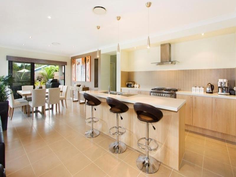 18 Torrington Street, Upper Coomera QLD 4209