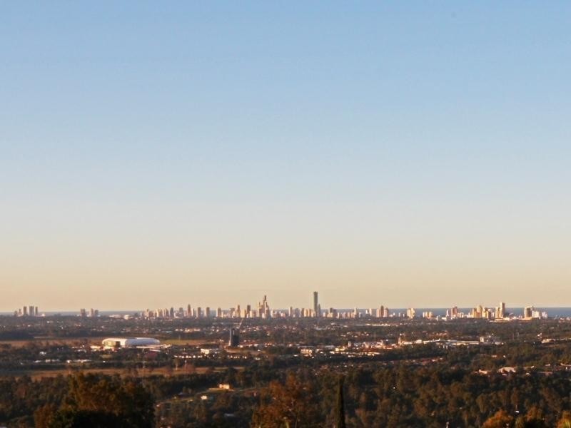 124 Strawberry Road, Bonogin QLD 4213