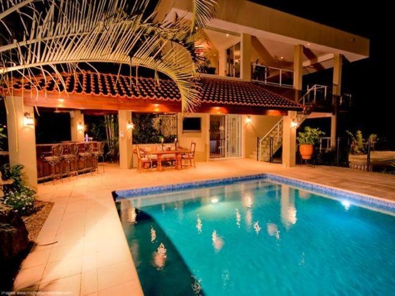 13 Grandview Terrace, Tallai QLD 4213