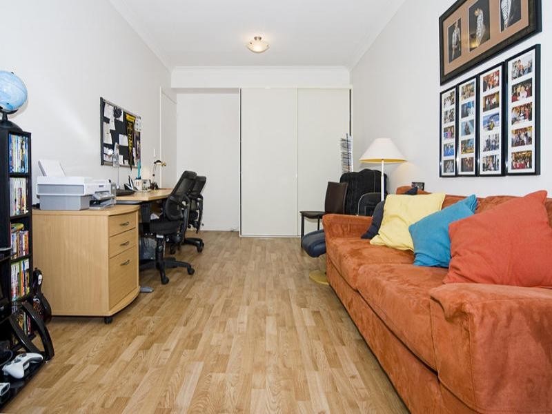 22/81 Boykambil Esplanade, Hope Island QLD 4212