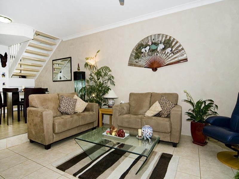 22/81 Boykambil Esplanade, Hope Island QLD 4212