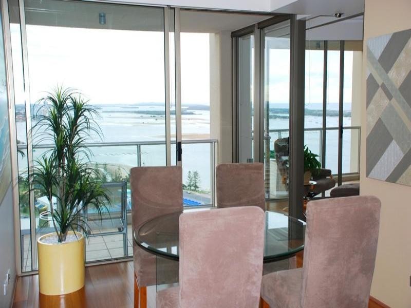 2402/50 Marine Parade, Southport QLD 4215