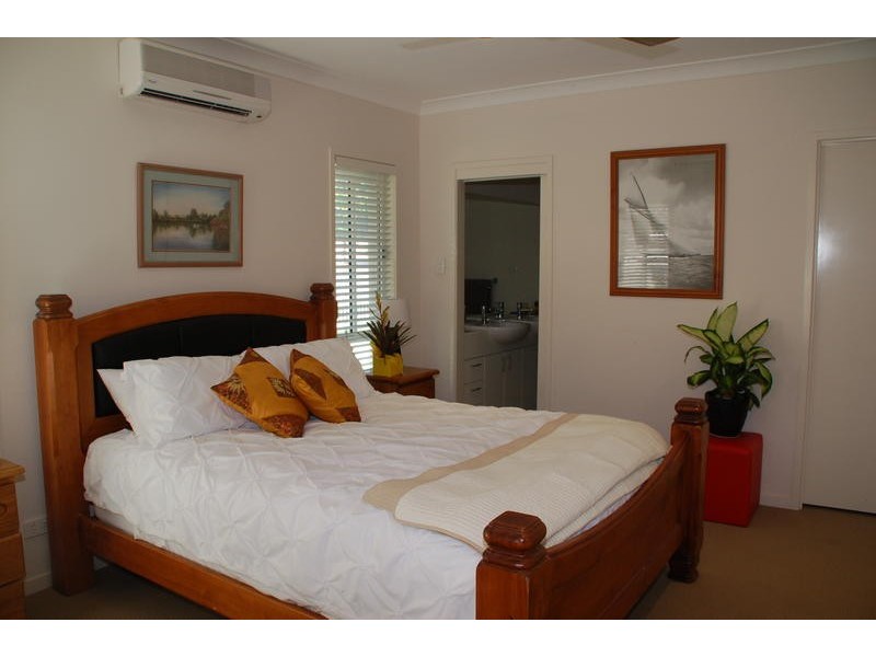 8 Toolangi Court, Upper Coomera QLD 4209