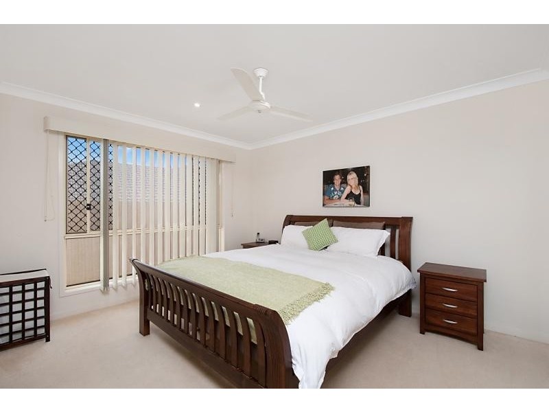 1/39 Goldcrest Drive, Upper Coomera QLD 4209