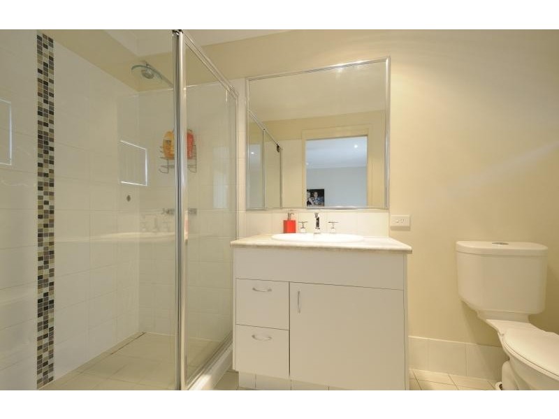 1/39 Goldcrest Drive, Upper Coomera QLD 4209