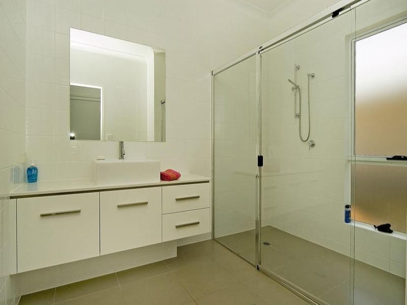 2549 Gowrie Way, Hope Island QLD 4212