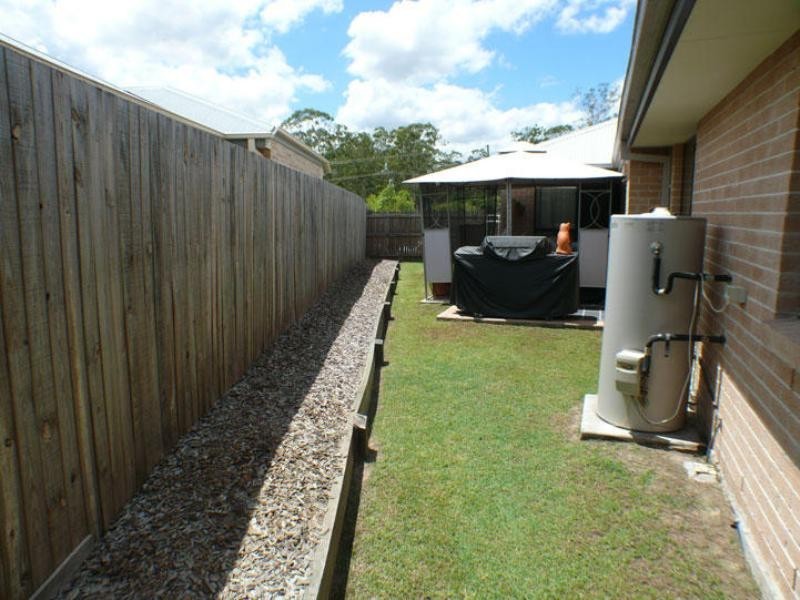 28 Collins Street, Collingwood Park QLD 4301