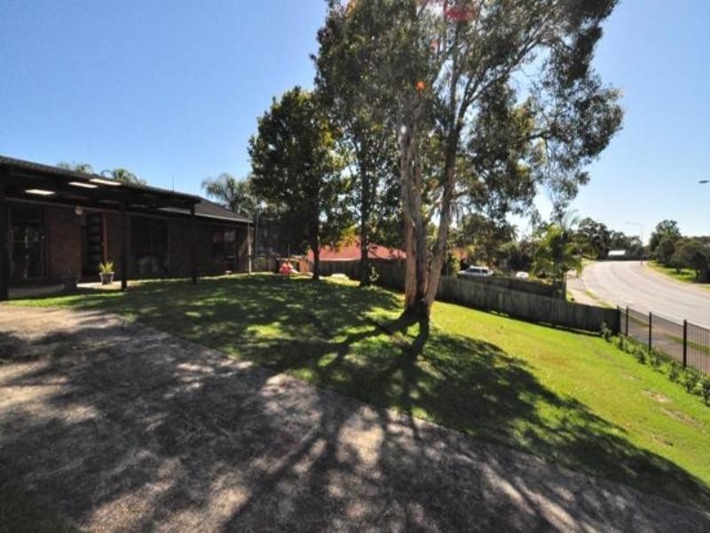 218 Discovery Drive, Helensvale QLD 4212