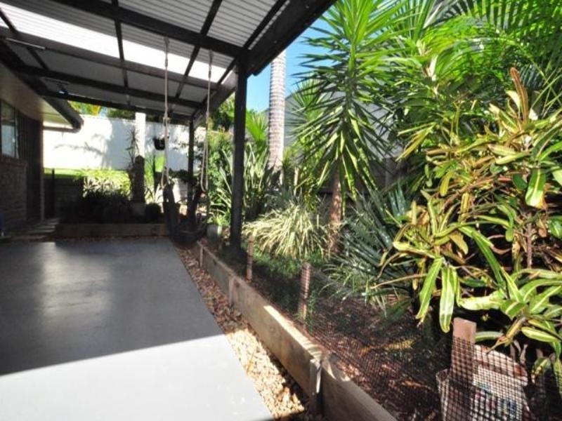 218 Discovery Drive, Helensvale QLD 4212