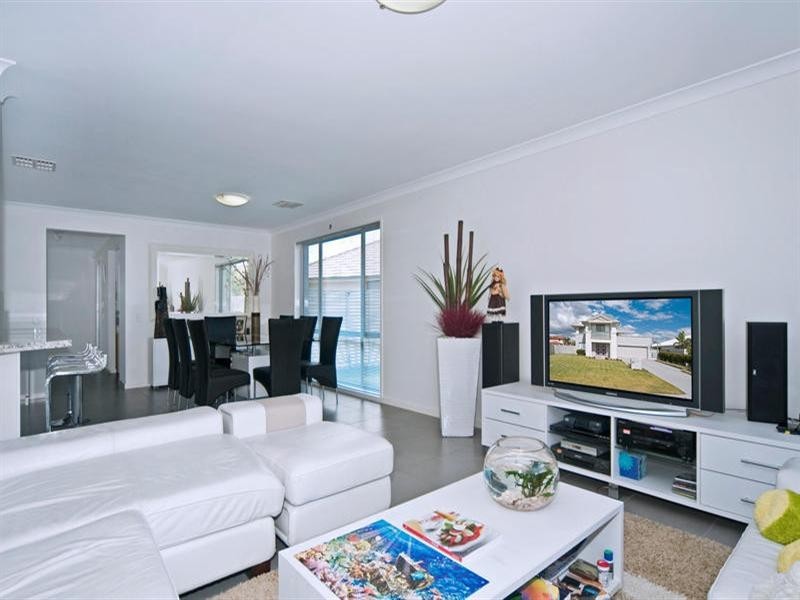 57 Temple Island Circuit, Oxenford QLD 4210