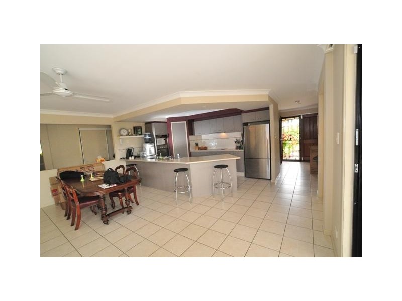 72 Regatta Avenue, Oxenford QLD 4210