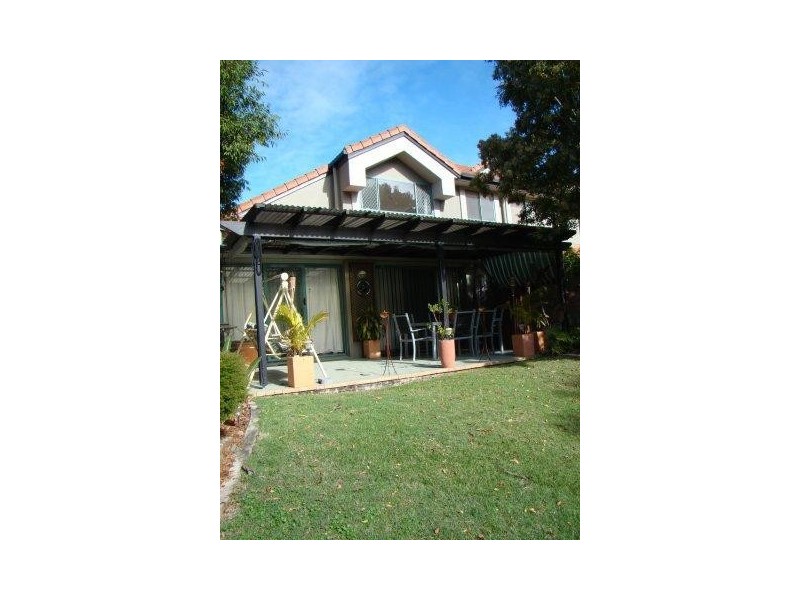 31/19 Santa Barbara Road, Hope Island QLD 4212