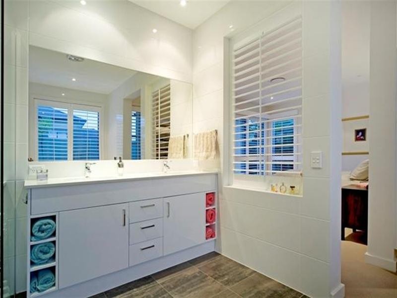 2850 Wylarah Way, Hope Island QLD 4212