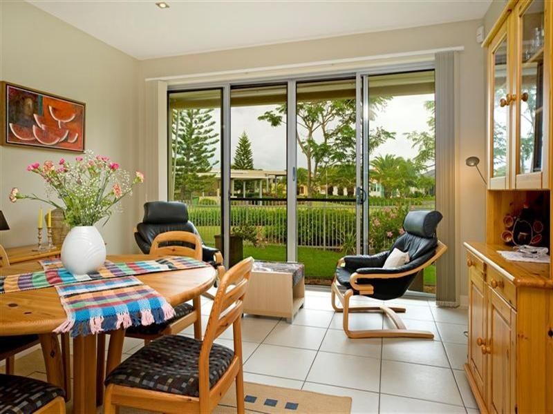 2815 Gracemere Circuit East, Hope Island QLD 4212