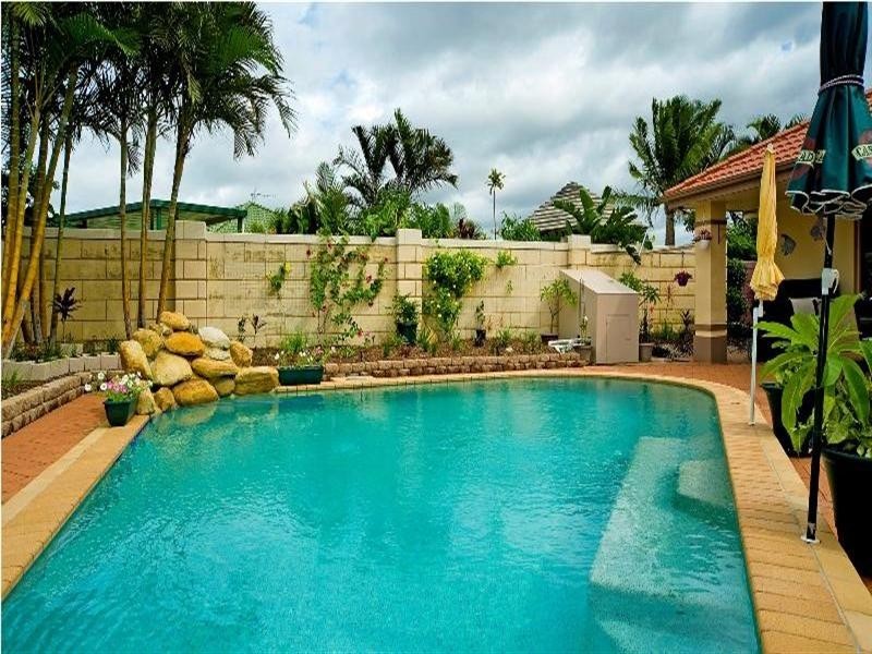 6 Parkwater Point, Helensvale QLD 4212