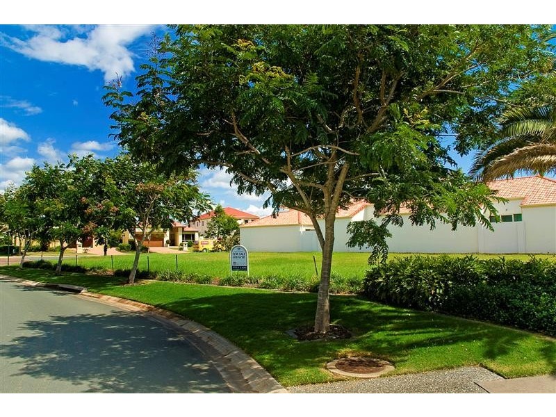 2537 Gracemere Circuit West, Hope Island QLD 4212